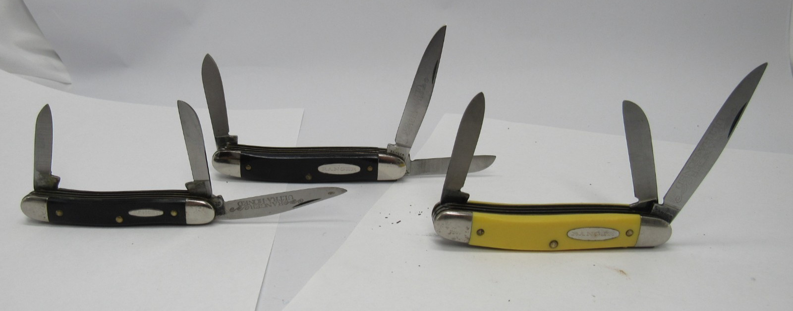 Vintage Ranger Pocket Knife Lot of 3 Folding Knives Black White Handles