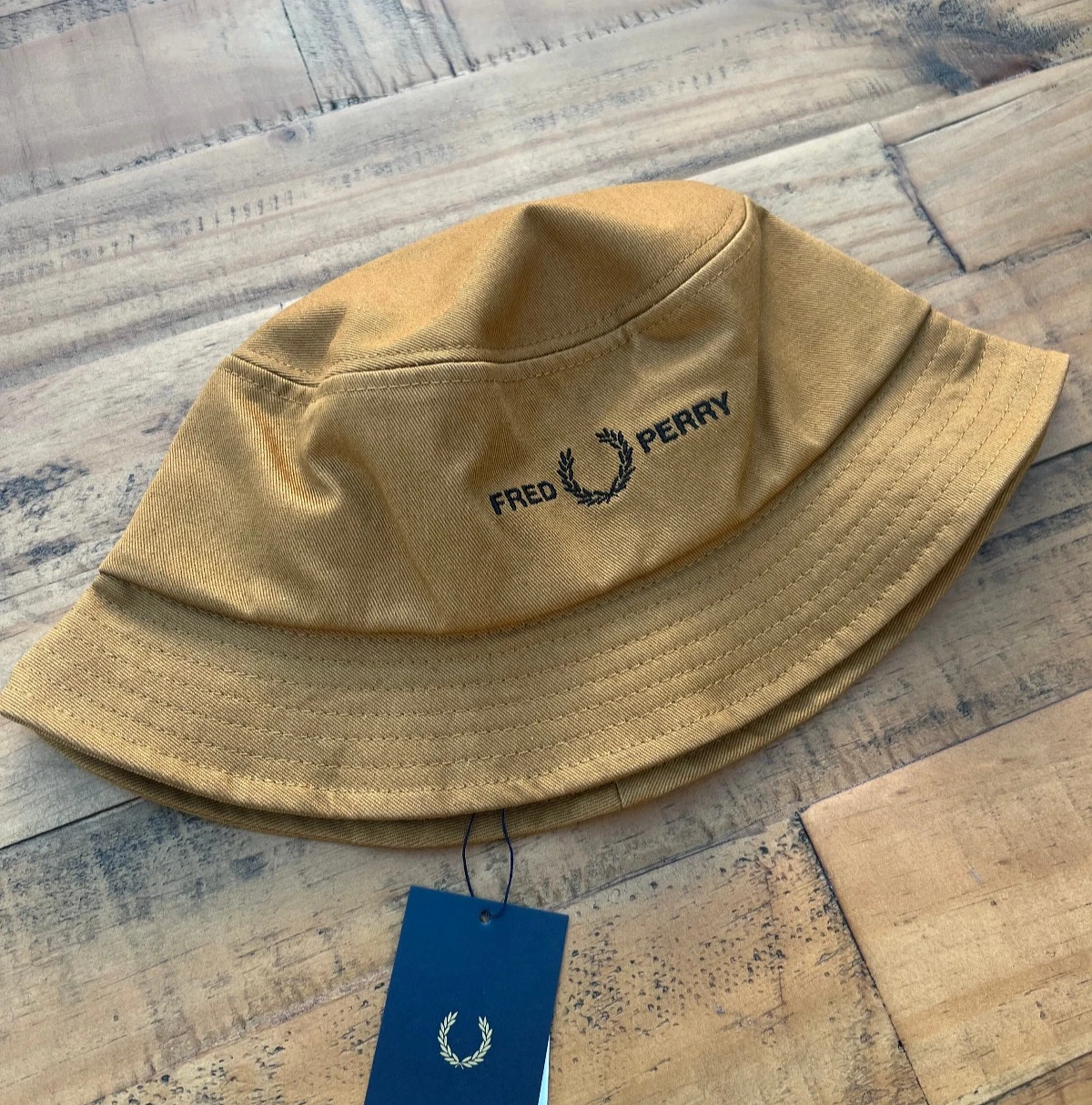 Fred Perry Brown Twill Bucket Hat Cotton Laurel Festival Holiday Beach M-L £59
Opens in a new window