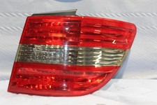 Mercedes-Benz B-Klasse W 245 Schlussleuchte  rechts  A 169 820 26 64