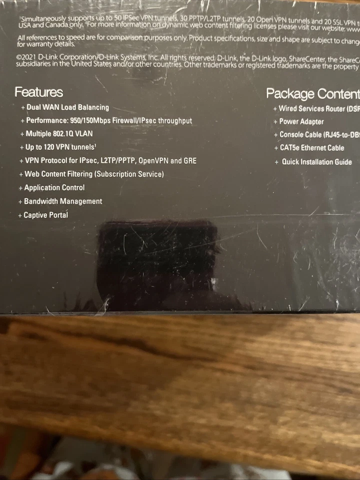 Router VPN de servicios unificados D-Link para pequeñas y medianas empresas DSR250V2 Foto 4 de 4