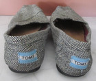 TOMS Size 7 Casual Canvas Slip On Comfort Flats Shoes Gray W7 Black Gray White — photo 4