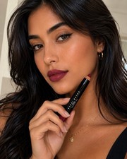 Bobbi Brown Art Stick With Sharpener cassis 6 July Sale