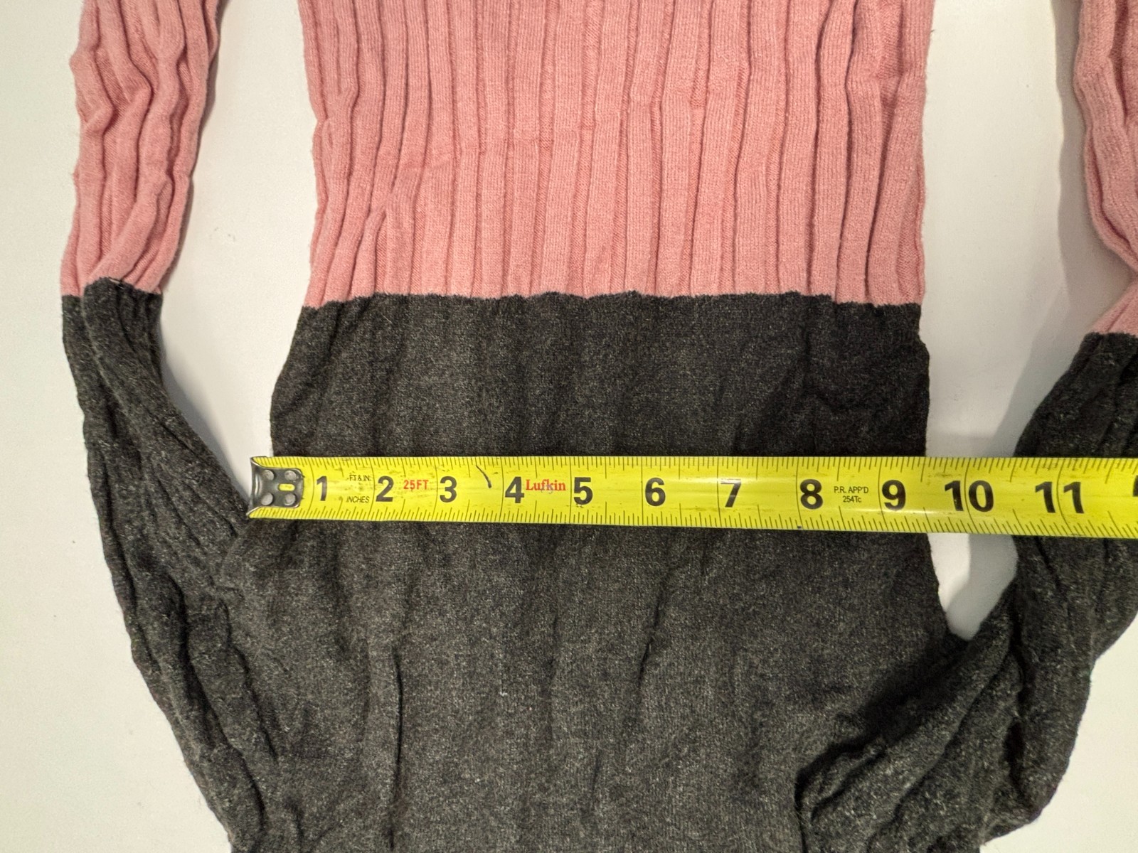 Vertigo Size medium Paris Cable Split Turtleneck … - image 2