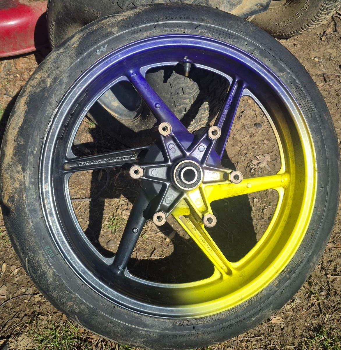1991-1994 Honda CBR 600 F2 Front Wheel and Tire Genuine Honda OEM 1991-1994 Honda CBR 600 F2 Front Wheel and Tire Genuine Honda OEM