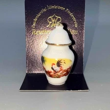 MINIATURE DOLLHOUSE 1:12 REUTTER JAPANESE SPICE URN - 1.915/0