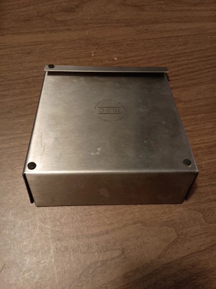 正品 OGGI 不锈钢餐巾架 - 简单、坚固、现代 - 橡胶脚 — 第 4/4 张图片