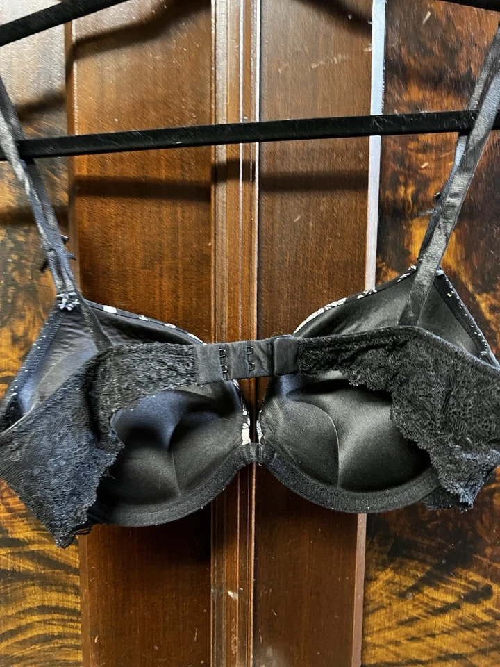 H&M Lingerie Bra 34B Black Floral Lace Underwire Push Up Padded Cup Molded - Image 2 of 4