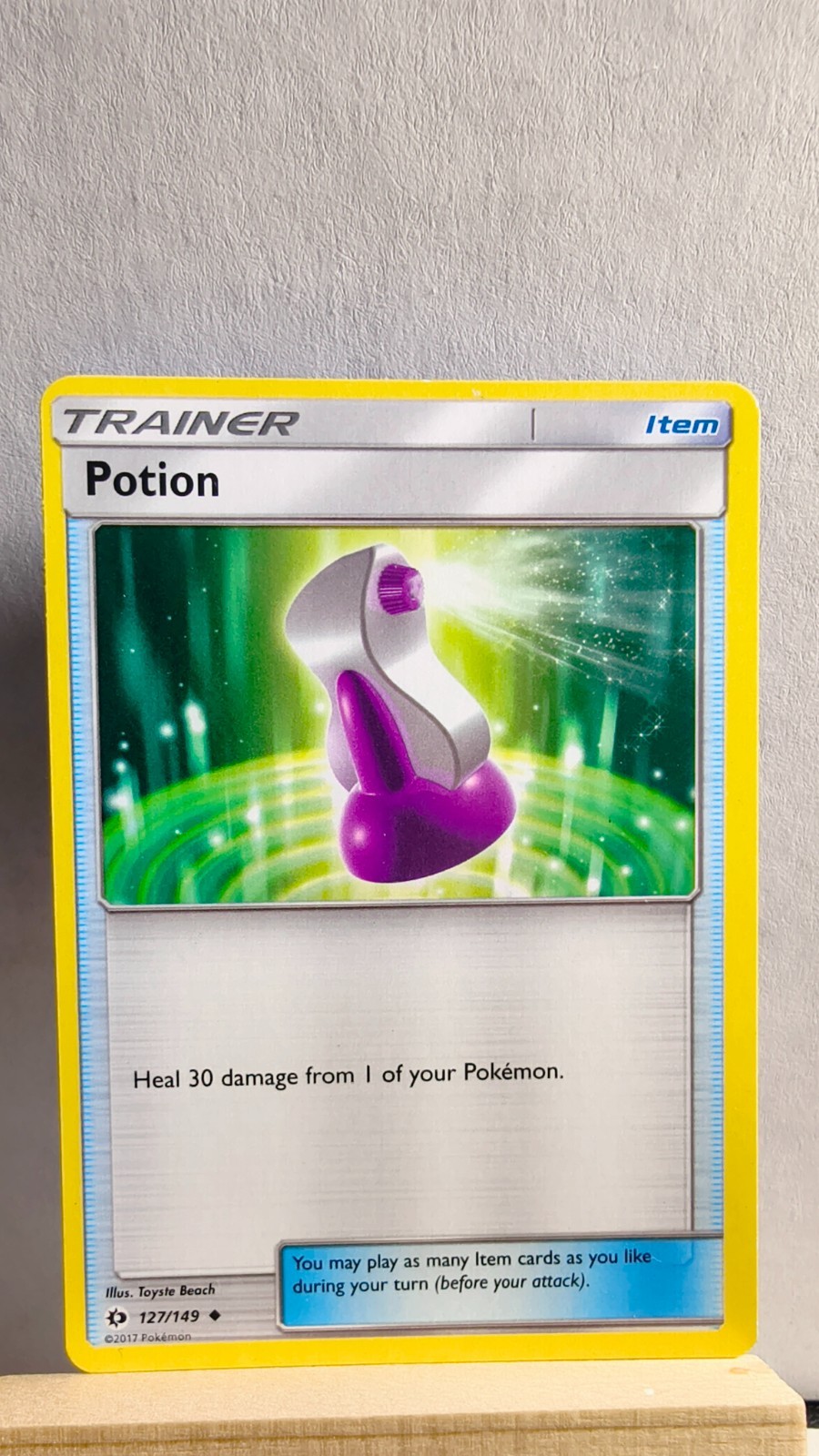 Potion [LP] - Pokemon TCG Sun and Moon Base Set 127/149 [Uncommon]