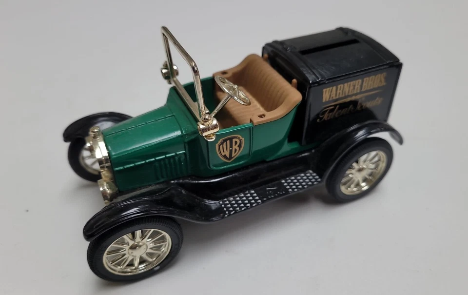 Ford 1918 Warner Bros Talent Scouts coleccionables Ertl raro Foto 2 de 4