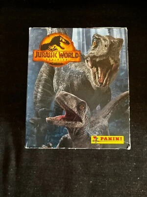 DISPLAY BOITE BOX PANINI 50 PACKETS JURASSIC WORLD LE MONDE D'APRES DISNEY 2022 - Photo 1/3
