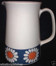 FIGGJO NORWAY DAISY PITCHER 36 OZ WHITE WITH DAISIES ON A BLUE BAND