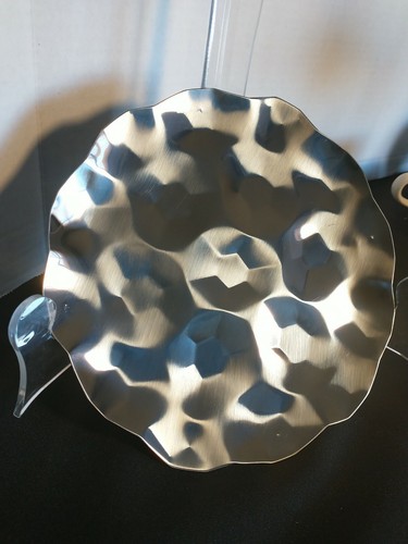SET OF 4 STAINLESS STEEL DIMPLED FOOTED DESSERT PLATES ALESSI FOR DELTA AIRLINES - Picture 6 of 8