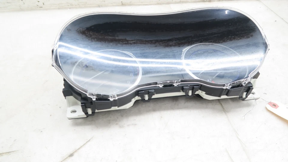 Cuadro de instrumentos velocímetro delantero izquierdo Infiniti Q50 2016-2022 fabricante de equipos originales 67 k Foto 2 de 4