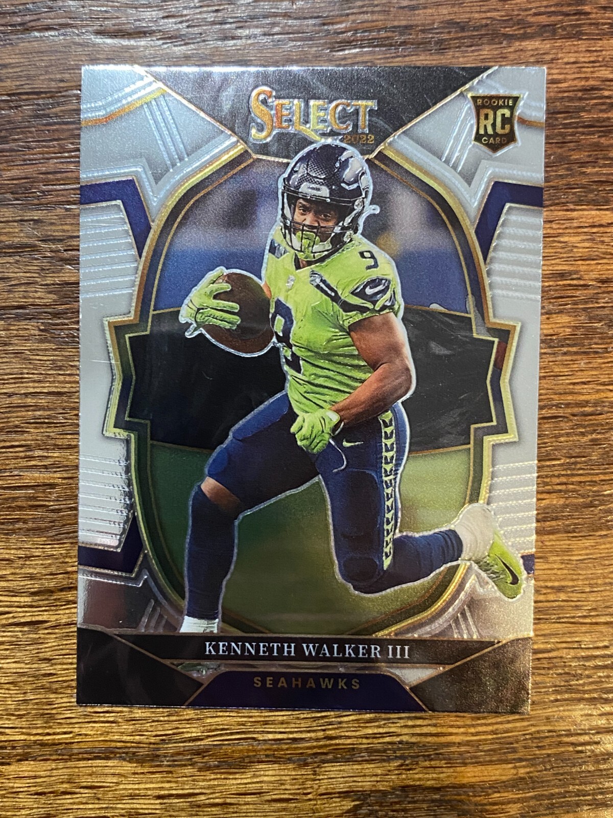 2022 Panini Select - Concourse Silver Prizm #2 Kenneth Walker III (RC) Seahawks