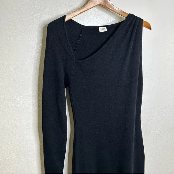 Abercrombie Fitch Black One Shoulder Knit Bodycon Sweater Dress