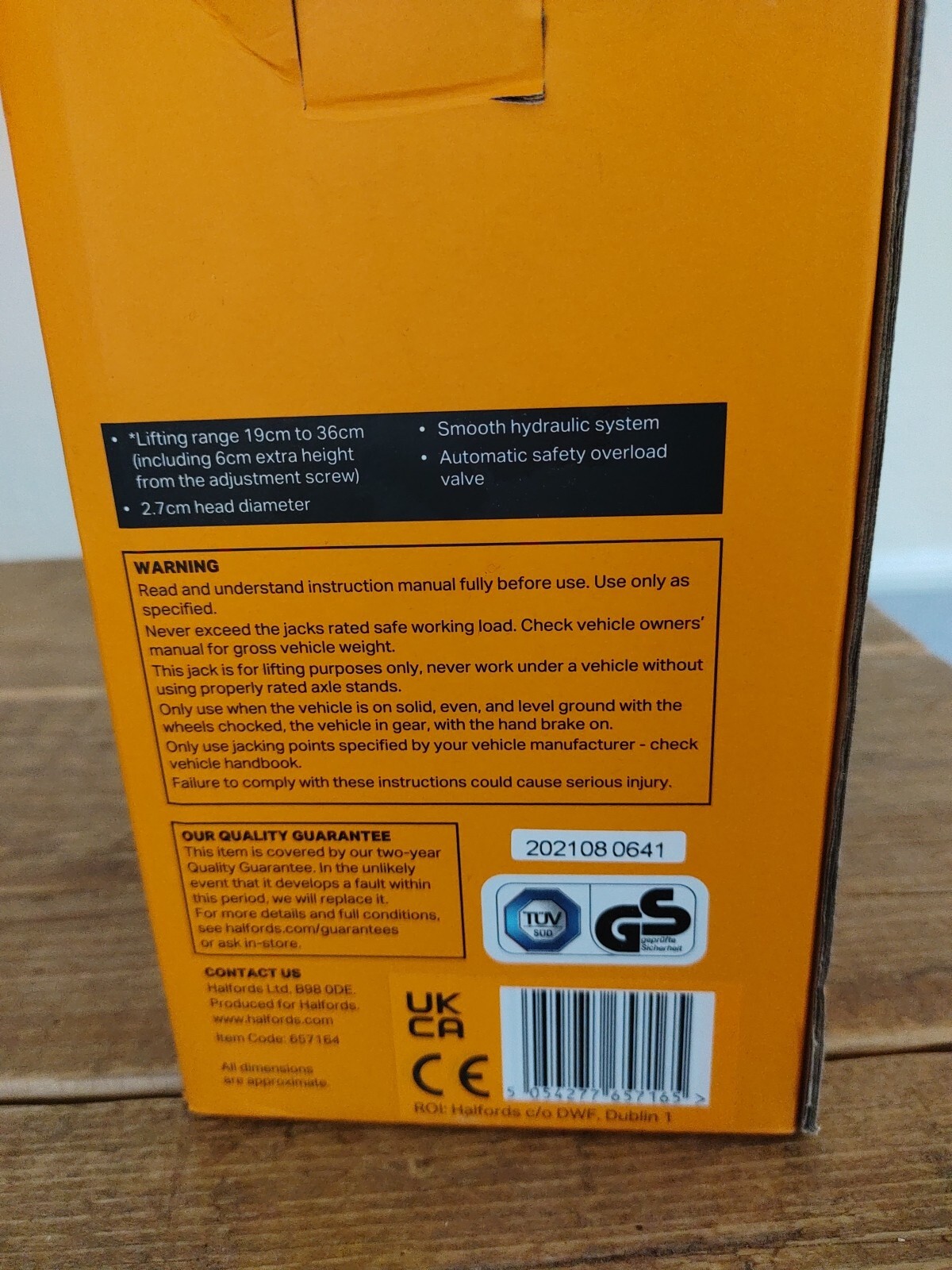 Halfords 4 Tonne Bottle Jack vehicle heavy duty 36cm high 