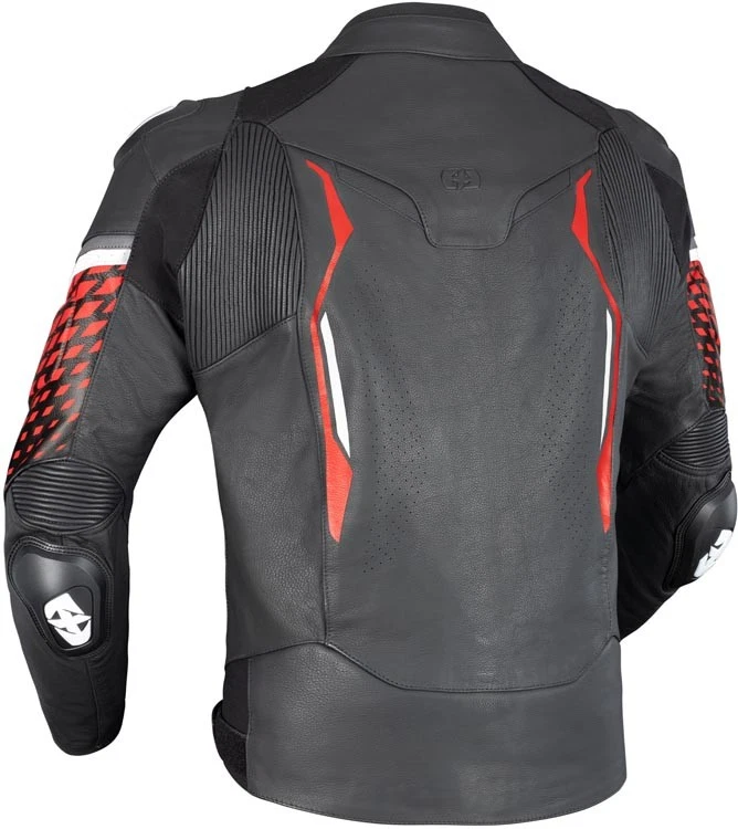 Black Red, photo 2 of 7