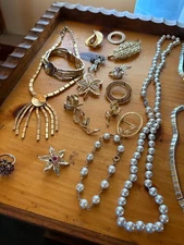 vintage jewelry lot