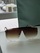 Sunglasses Vince Camuto