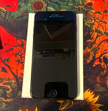 Apple iPhone 7 Plus - Black 12 MP Camera Bar Style Smartphone