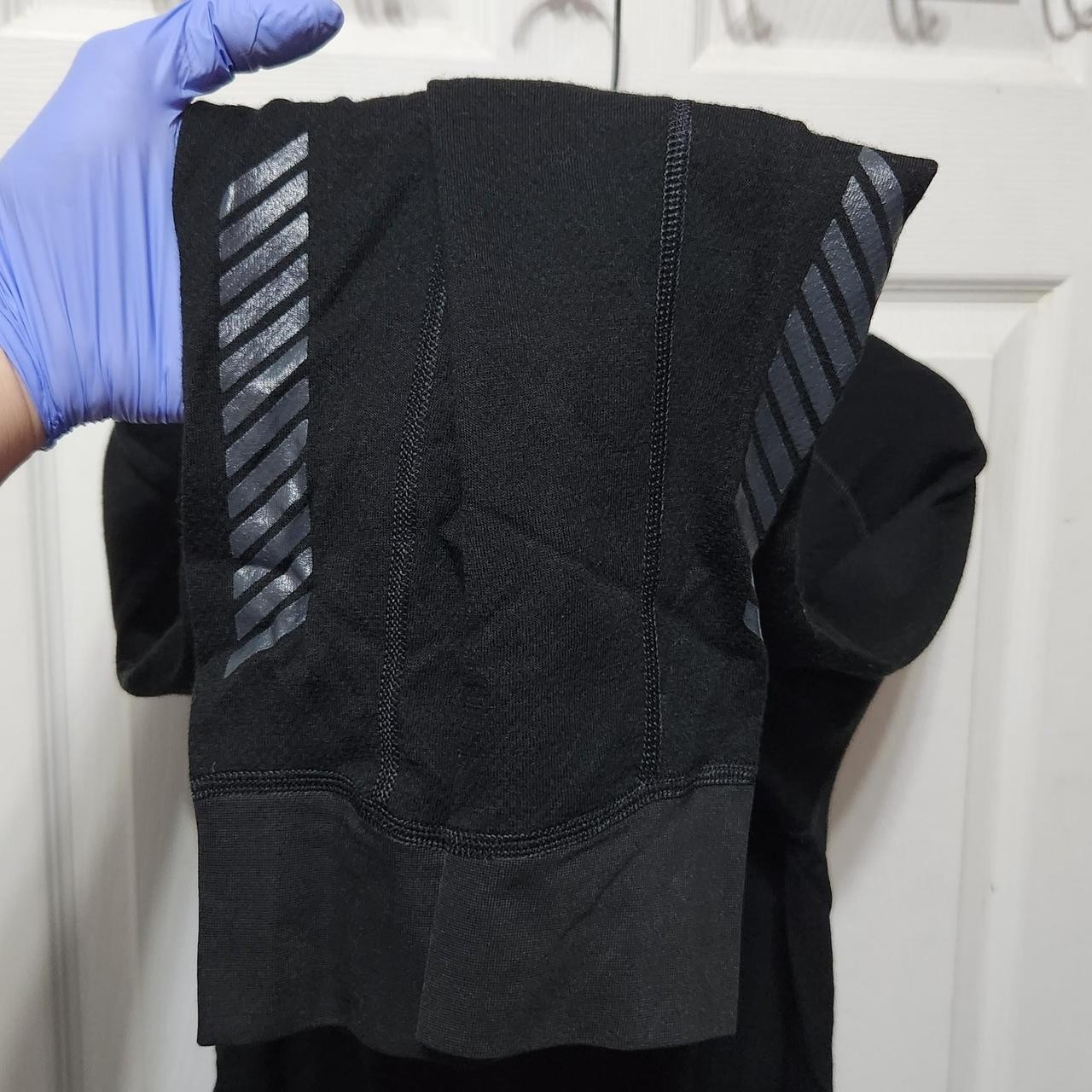 Helly Hansen Half Zip Stretch Performance LS Base… - image 4