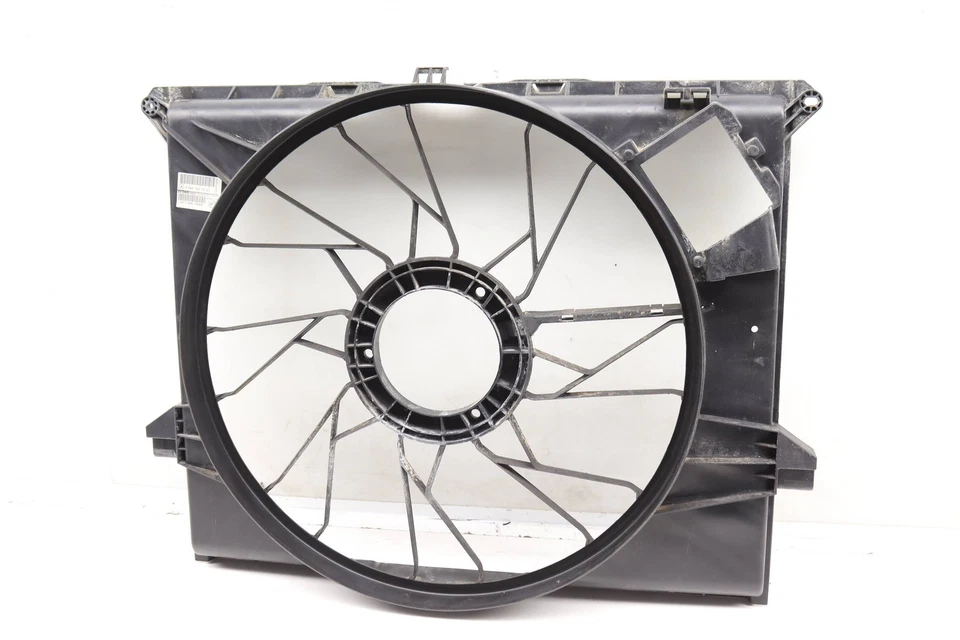 Mercedes-Benz ML320 2007-2009 - Radiador eléctrico refrigeración ventilador carcasa/cowl Foto 2 de 4