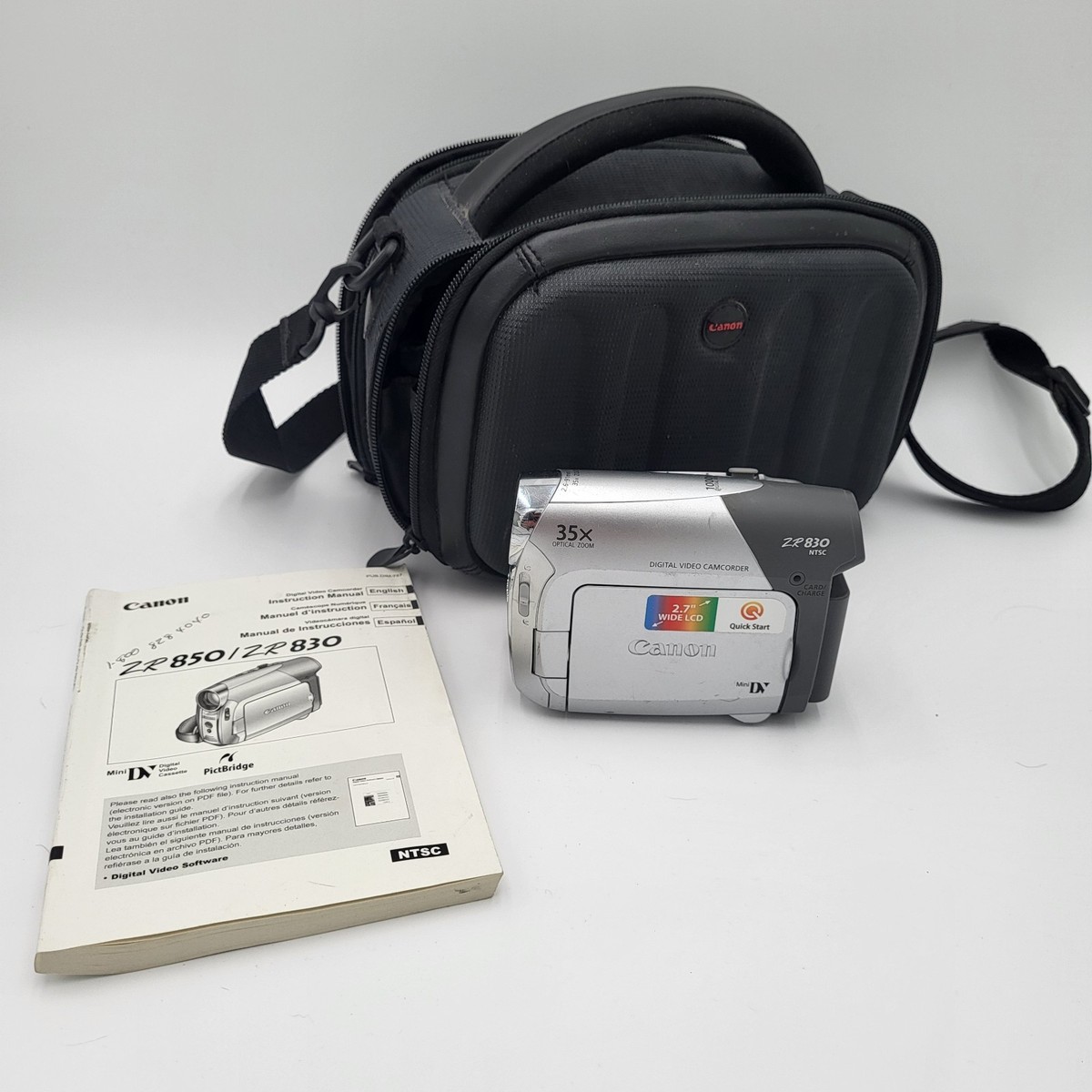 Canon MiniDV ZR830 Camcorder Video Camera With Manual and Case