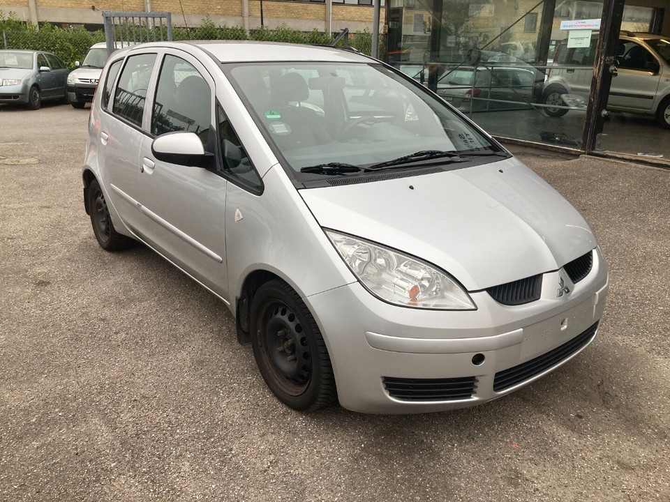 U1111 mitsubishi colt