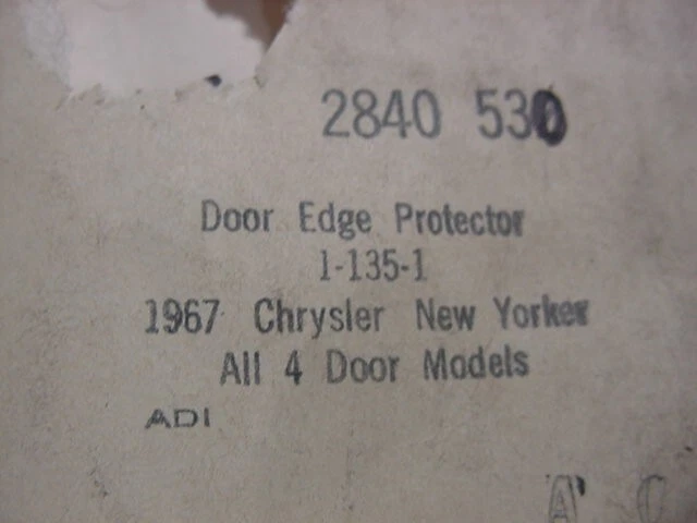 Chrysler New Yorker 67 4 puertas borde moldura nuevo en stock HEMI Mopar 1967 Foto 4 de 4
