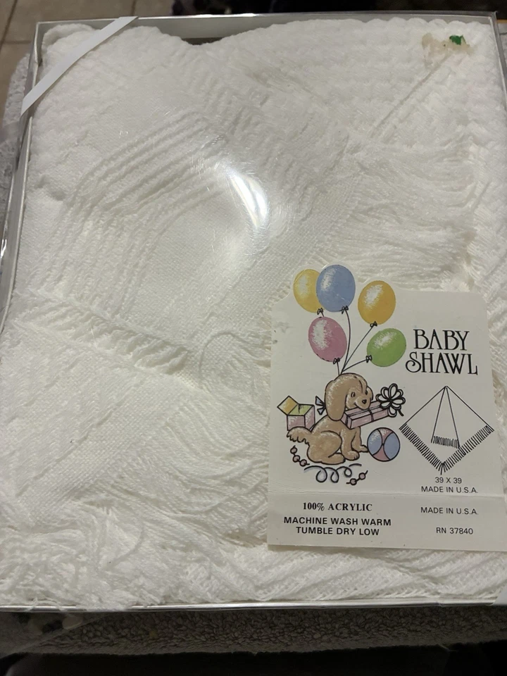 Elegante Manta Mantón Infantil Blanco Bebé 39x39 Vintage Años 80 Hecha en EE. UU. De Colección Foto 2 de 4