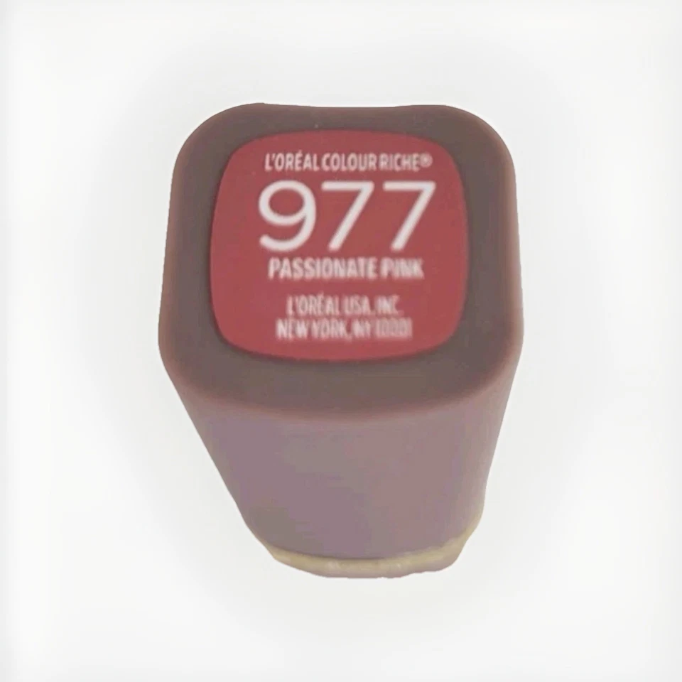 Loreal Colour Riche Ultra Matte Lipstick 977 (discontinued) Free Shipping - Image 2 of 2