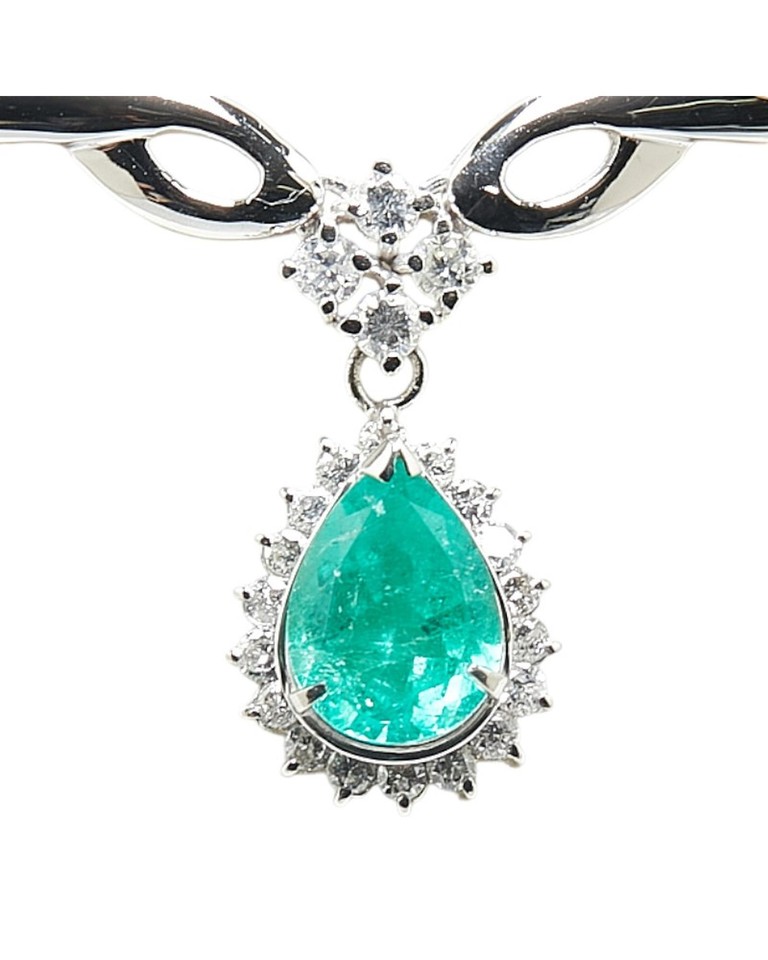Pre Loved LuxUness Platinum Teardrop Necklace with Emerald and Diamond