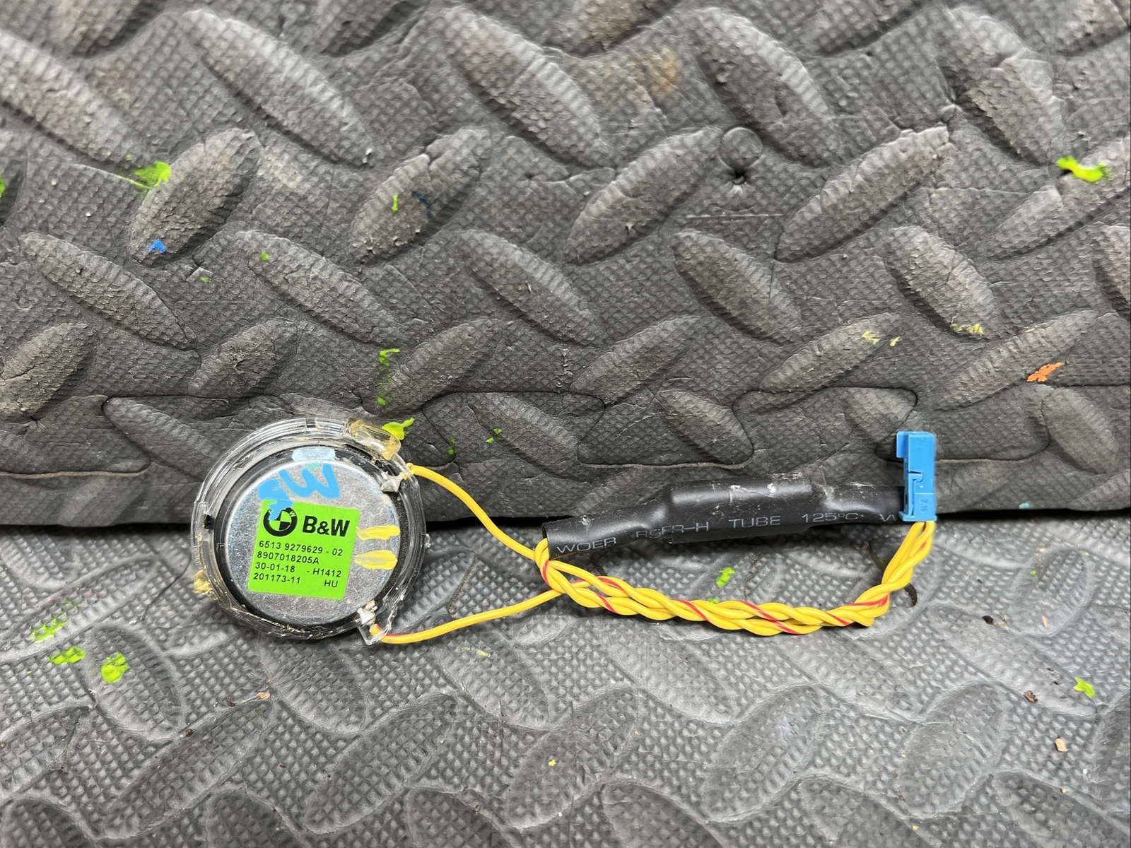 BMW 7 G11 Rear Door Sound System Tweeter 65139279629 9279629 for  