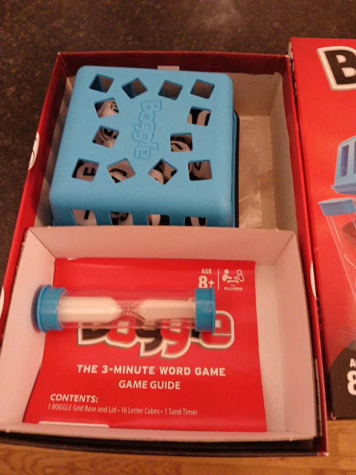 BOGGLE The 3-Minute Word Game By Hasbro 2014 8yrs+ Complete LOVELY XMAS FUN - Image 3 of 4