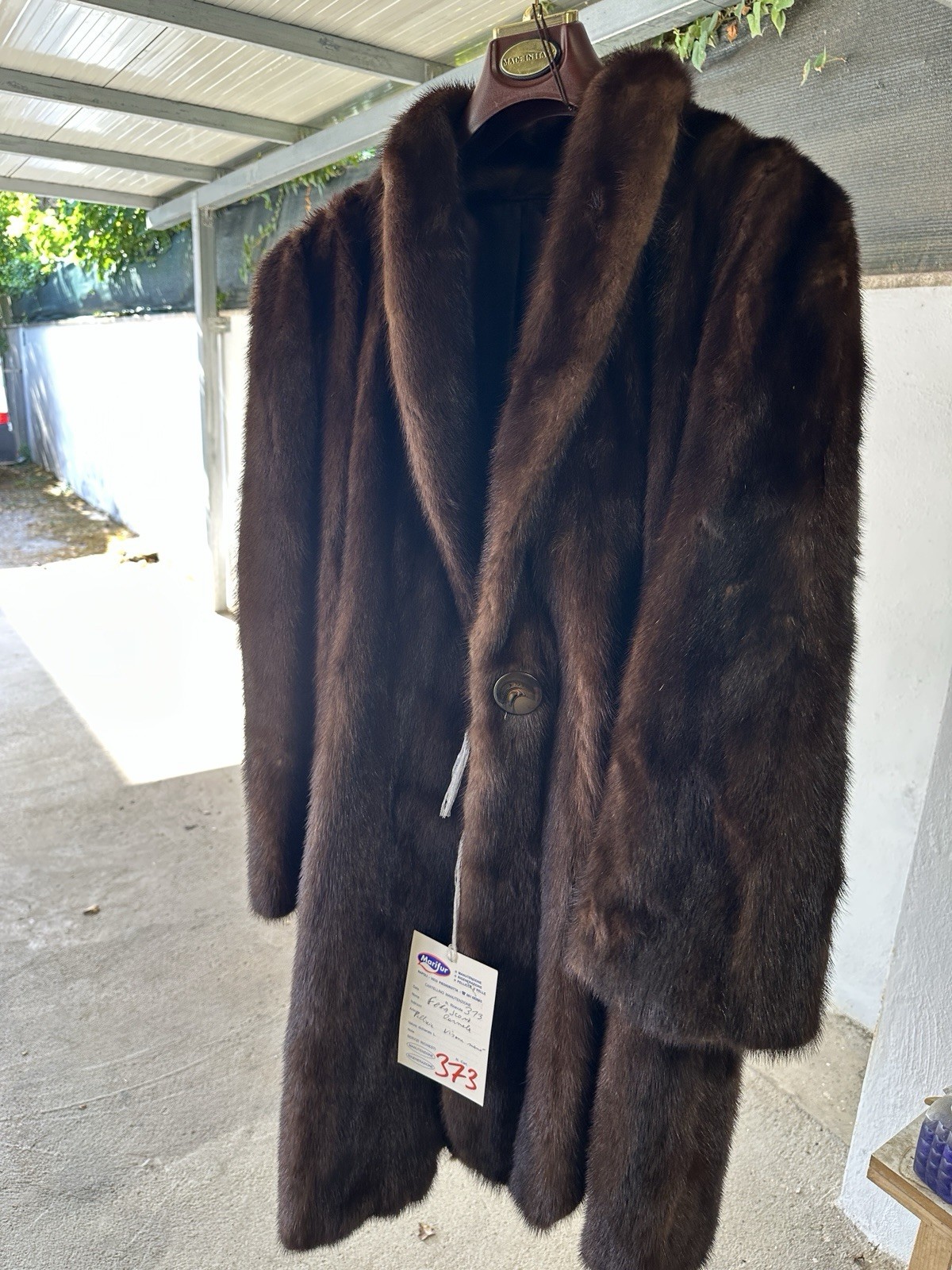 Made in Italy Cappotto donna in pelliccia marrone scuro lungo taglia 46 bottoni