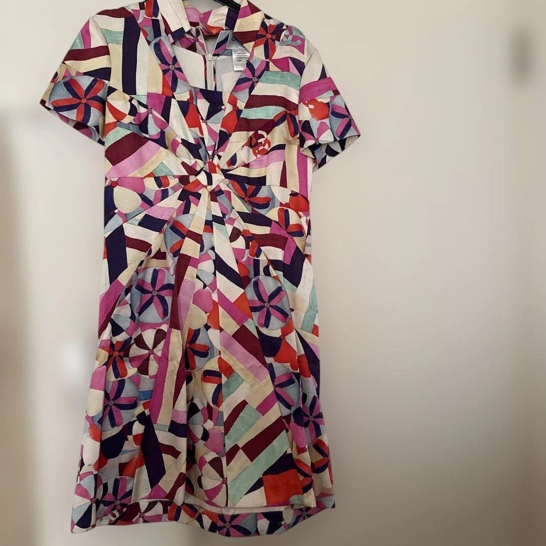 Chanel — Authentic Chanel Dress Size: M Multicolor good condition SK1671