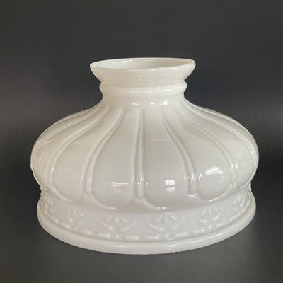 Vintage Aladdin GWTW 10'' Fitter White Hurricane Oil Or Electric Glass Lamp Shade