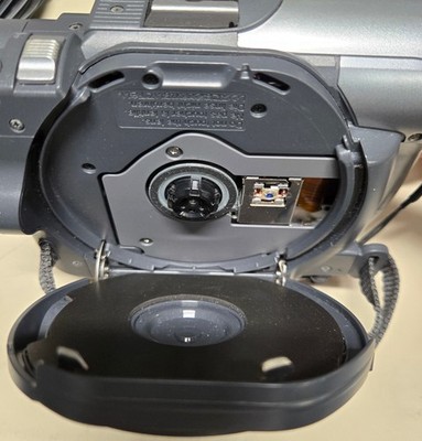 Hitachi DZ-MV730A DVDCam DVD Camcorder With DZ-ACS2 Charger and AC