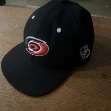 NHL Carolina Hurricanes Medium Black Cap Size  Youth