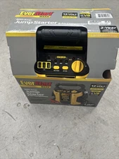 EverStart Maxx 800 Peak Amp Jump Starter with 120 PSI Compressor, Pivoting LED