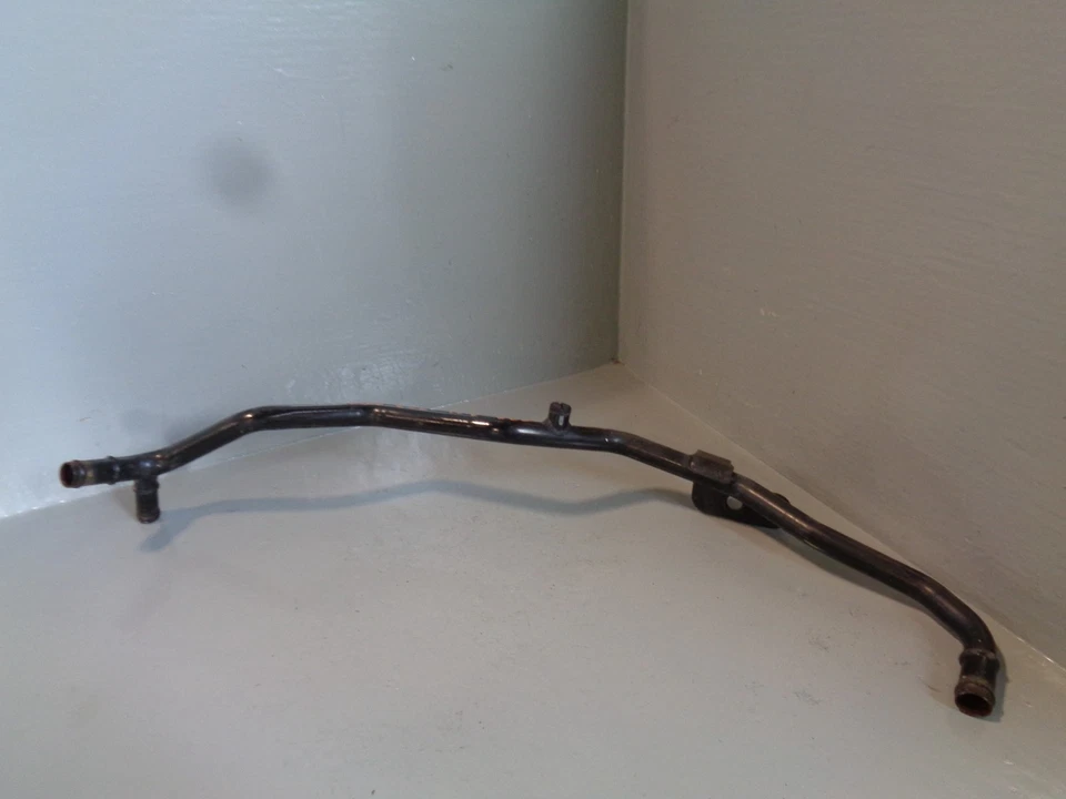 3.0 TDV6 EGR Top Pipe Off Side Discovery 4 Range Rover Sport Land Rover - Image 3 of 4