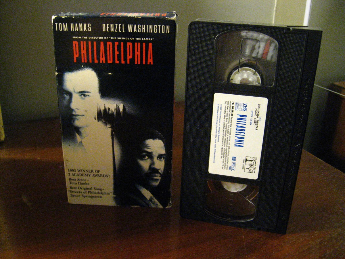 🌈Philadelphia 1993 Movie VHS Video - Tom Hanks Antonio Banderas