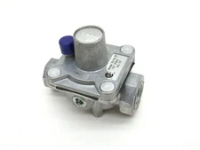 Global 701HH Natural Gas Pressure Regulator 1/2 PSIG, PO 10"