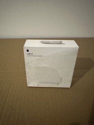 Apple MY1W2AM/A USB-C Power Adapter 30 Watt White. Open Box! No Cable Included