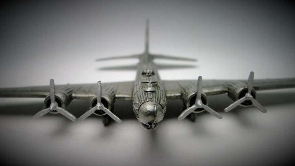 WW2 Plane Model Aircraft Airplane b Airforce Bomber Fighter p 1 48 18 f4 51 2 17 - Image 2 of 4