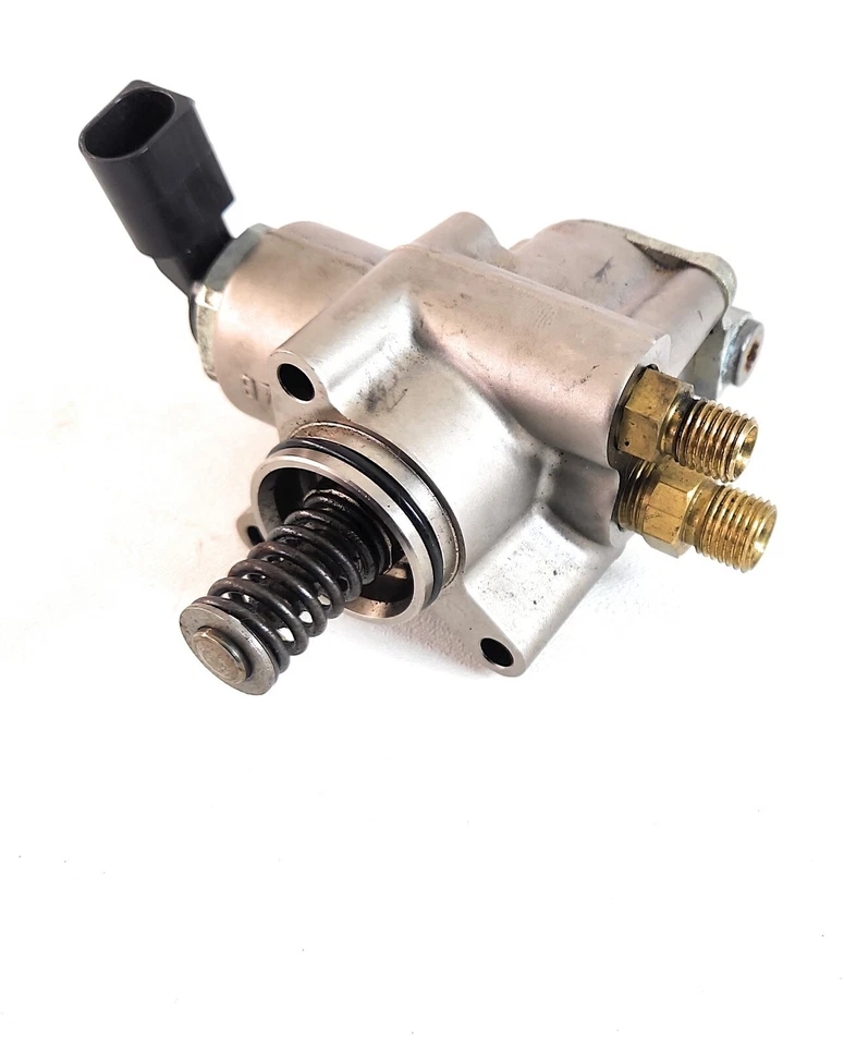 ✨Bomba de combustible de alta presión derecha OEM 2007-2010 Audi Q7 A8 V8 4.2 OEM  Foto 2 de 4