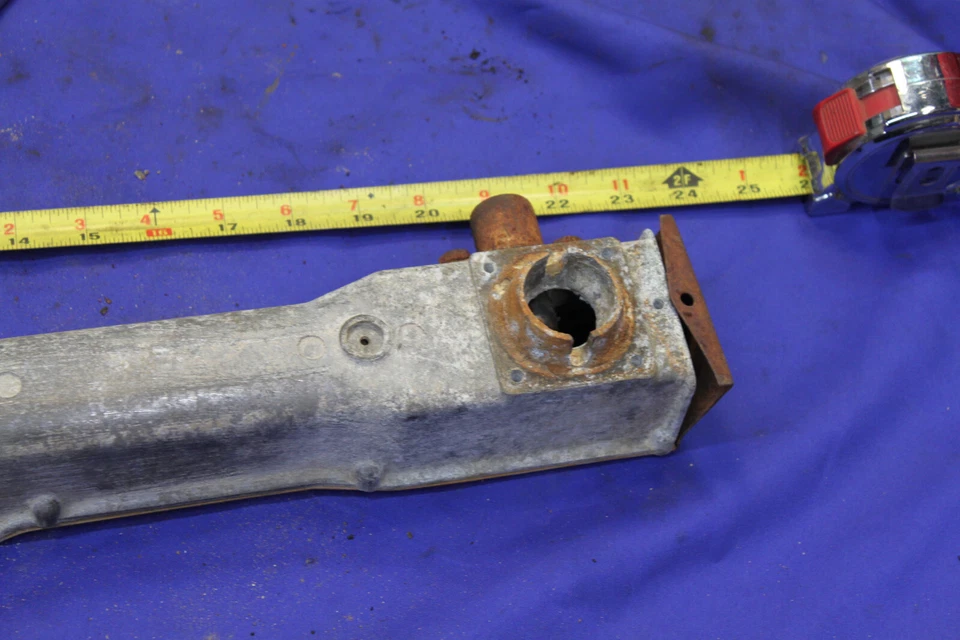 Sunbeam Alpine Shift Tower Assembly - Image 3 of 4