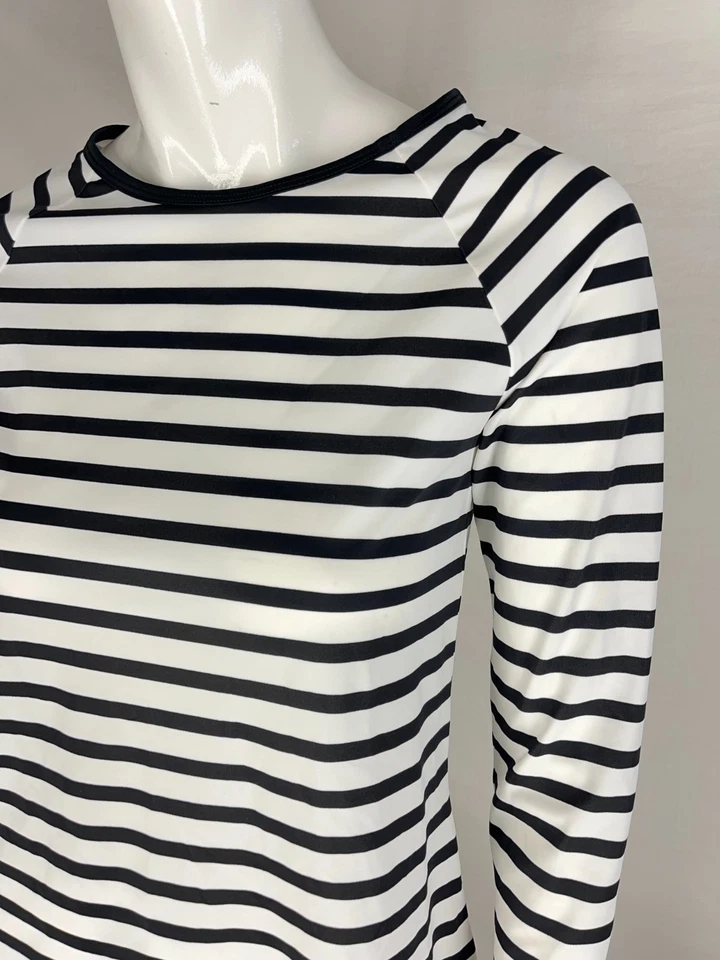 Spanx Striped Swim Shirt Womens Size Small Black White NEW - Imagem 2 de 4