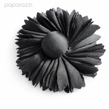Paparazzi Springtime Sweetheart Black Starlet Shimmer Flower Hair Clip