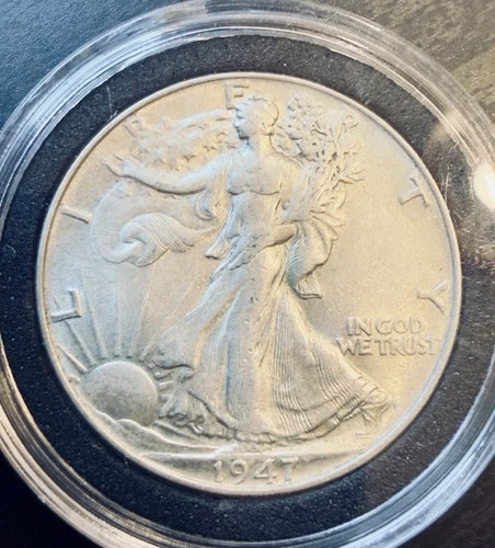 🔥1947 Walking Liberty Half Dollar 90% Silver Uncirculated/in Capsule